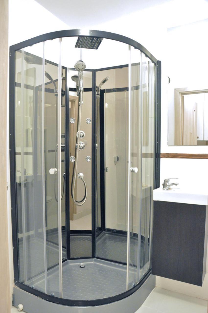 Nice And Comfy Studio Close To Old Town And Metro. ワルシャワ エクステリア 写真
